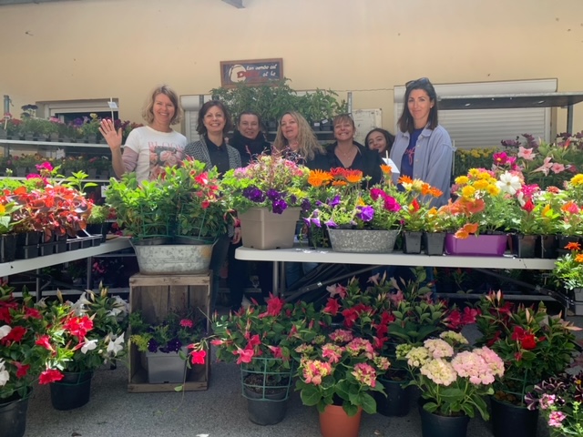 Marché aux fleurs organisé par l'APEL